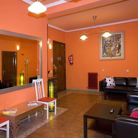 מדריד Hostal Rico מראה חיצוני תמונה