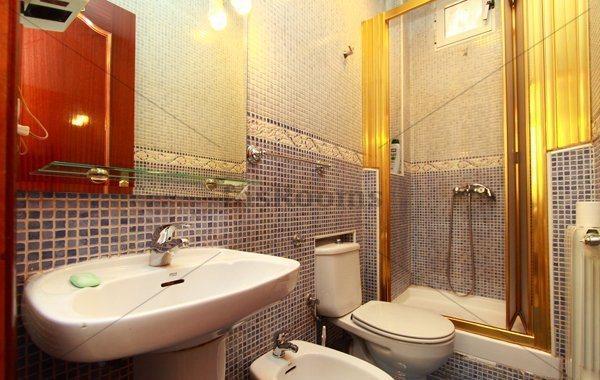 מדריד Hostal Rico מראה חיצוני תמונה