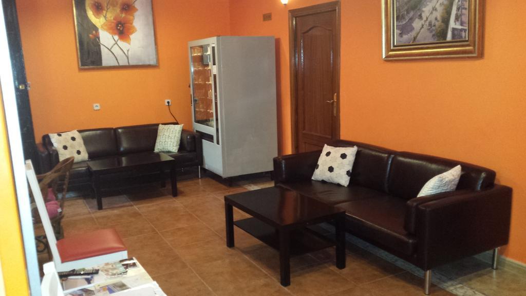 מדריד Hostal Rico מראה חיצוני תמונה