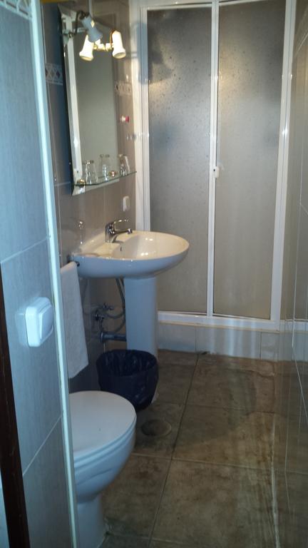 מדריד Hostal Rico מראה חיצוני תמונה