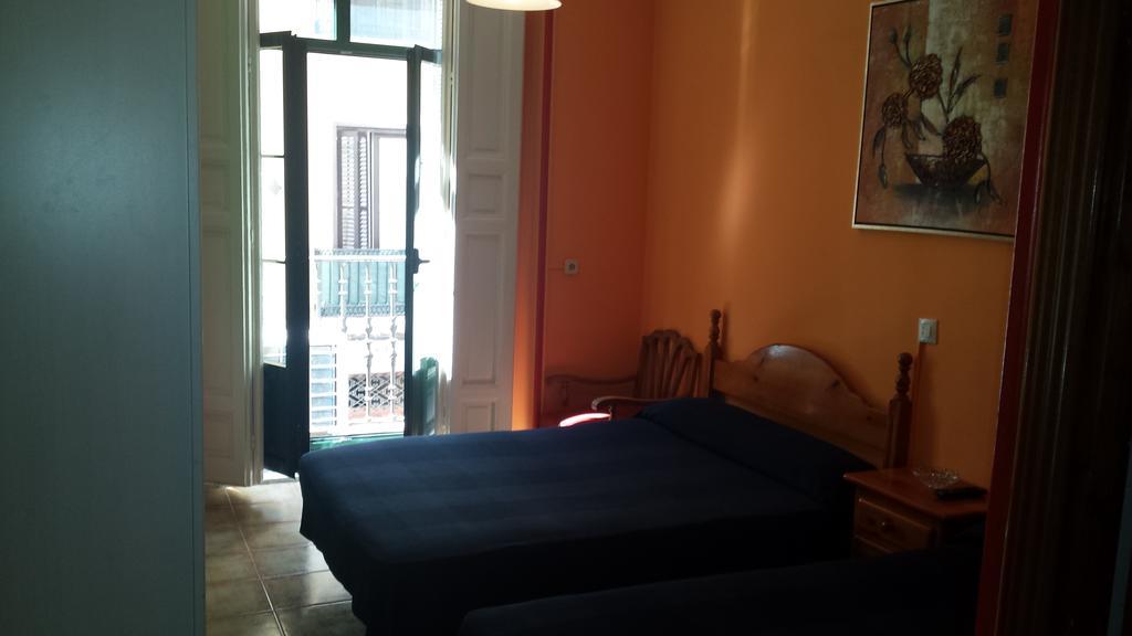מדריד Hostal Rico מראה חיצוני תמונה