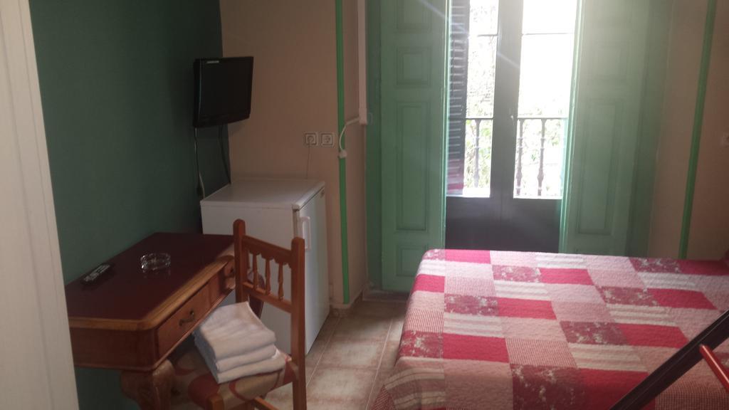 מדריד Hostal Rico מראה חיצוני תמונה