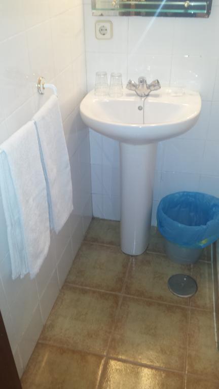 מדריד Hostal Rico מראה חיצוני תמונה